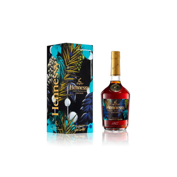 Hennessy V.S Julien Colombier - Liquor Stars