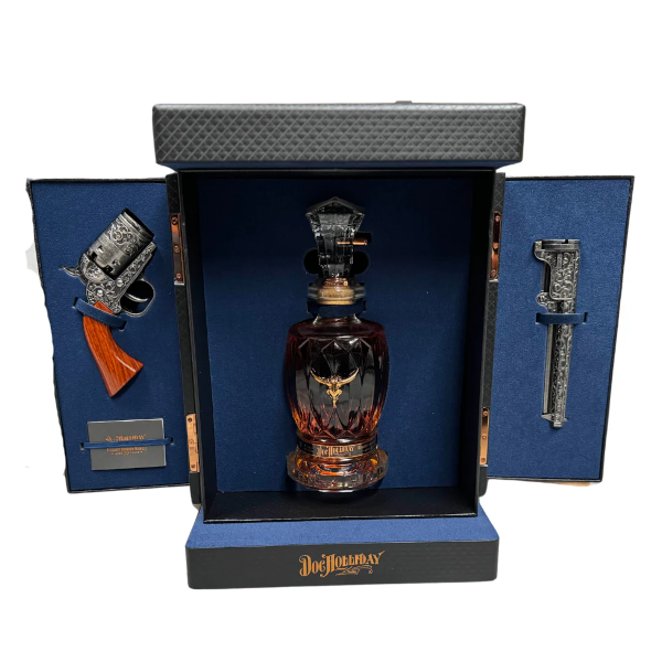Doc Holliday 10 Year Old Straight Bourbon Whiskey & Revolver Set