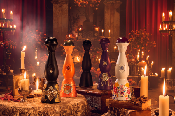 Clase Azul Tequila Día de los Muertos Limited Edition Recuerdos 2025