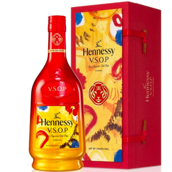 Hennessy Privilege Lunar New Year 2022 Limited Edition Bottle By Zhang Enli - Liquor Stars